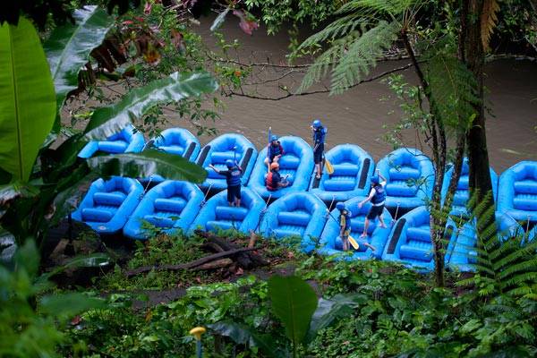sobek-tim-building Sobek Rafting Tim Building 7